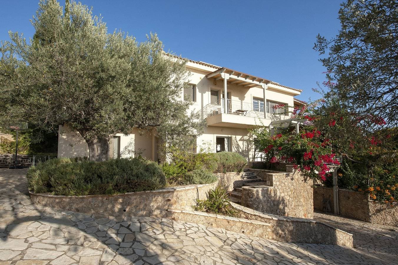 Foto 2 von 32: Villa für 12 Personen mit Garten