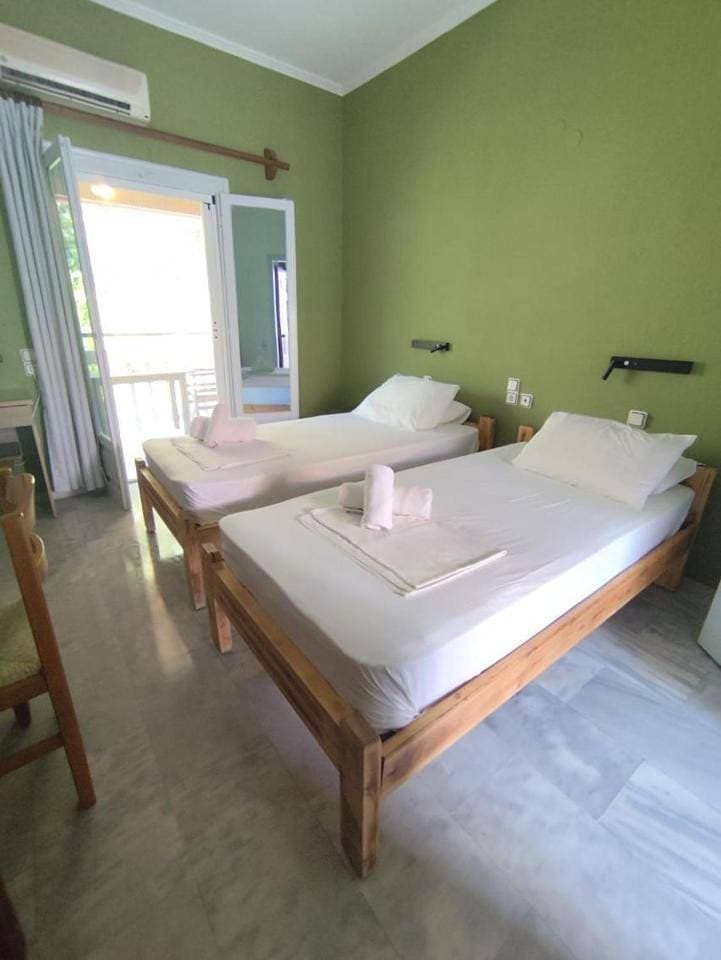 Foto 7 von 15: Standard Double or Twin Room