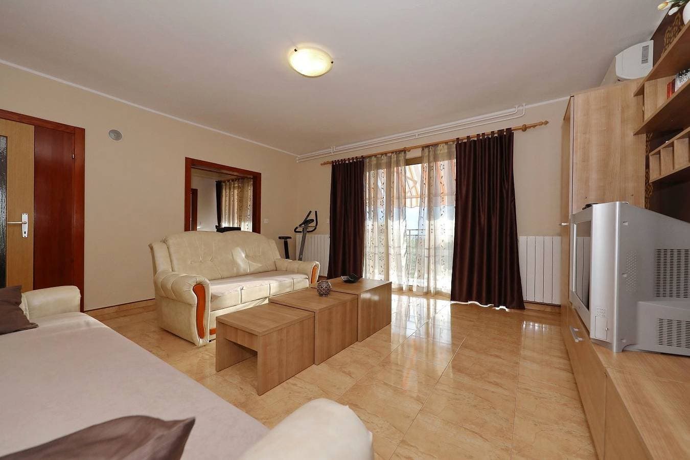 Foto 7 von 20: Herrliches Apartment mit Whirlpool, Liegestühlen bei Rovinj