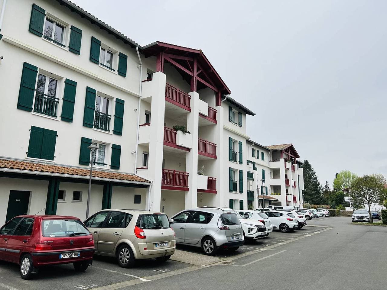 Zentrales T2-Apartment mit Terrasse, Cambo-les-Bains 1