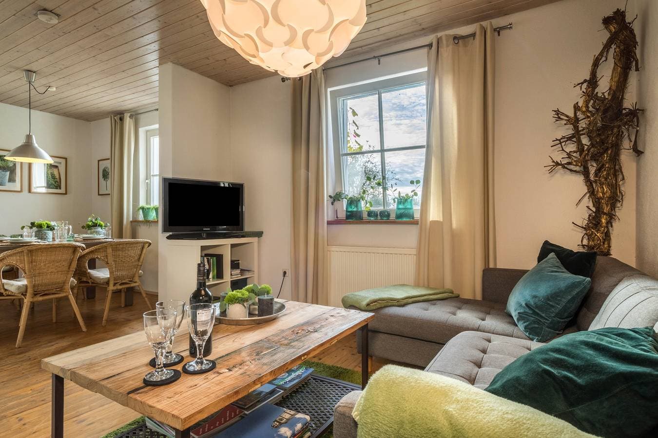 Foto 5 von 29: Ferienhaus 'Landlust-Karsee' mit Bergblick, privater Terrasse und WLAN