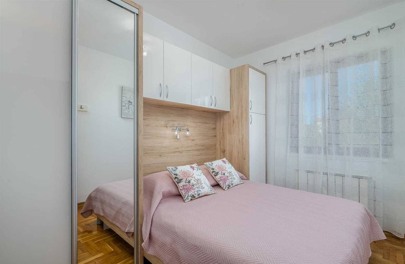 Foto 11 von 16: Ferienwohnung Marina Porat