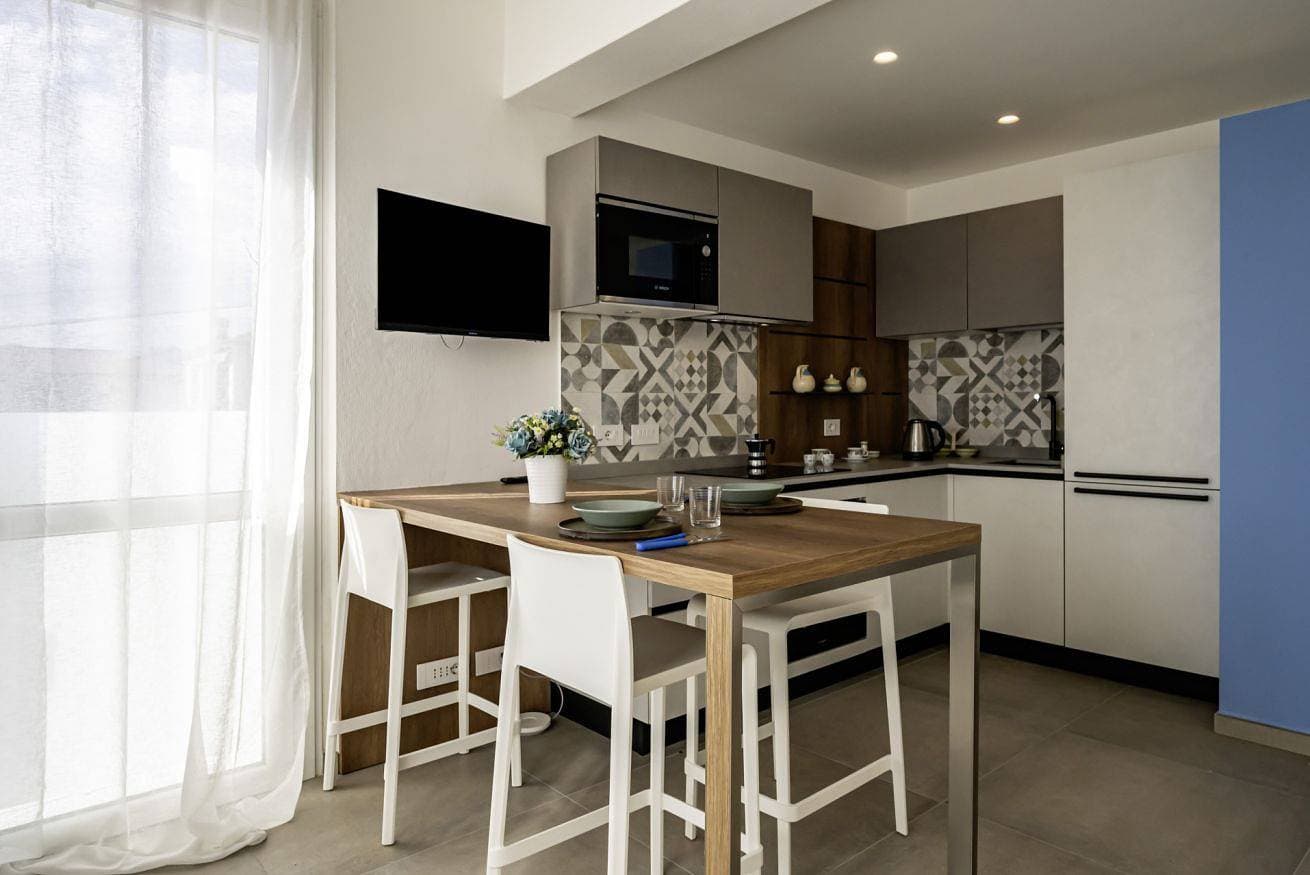 Luni Aurelia 102  (Apt.5) Sp 1