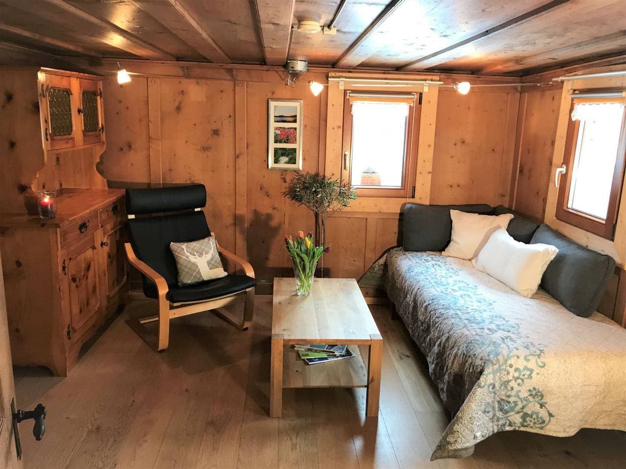 Foto 5 von 9: Ferienwohnung Bio-Hirschfarm, Versam - 3 Zimmer Ferienwohnung für max. 5 Pers.