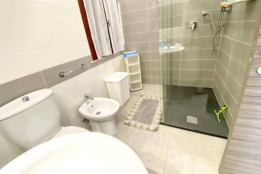 Foto 11 von 30: Spend house 20 mt. from the sea with 5 beds