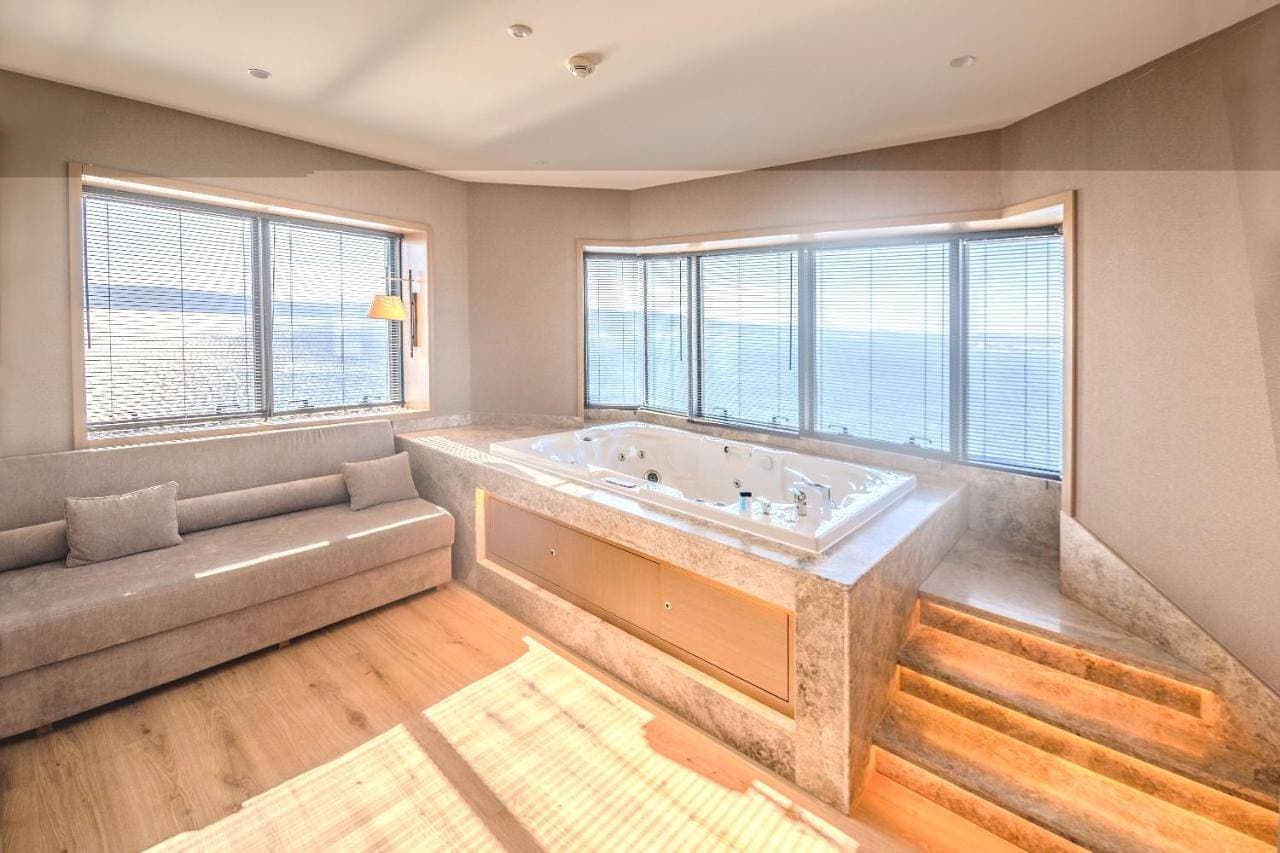 Kolin Hotel Spa & Convention Center 1