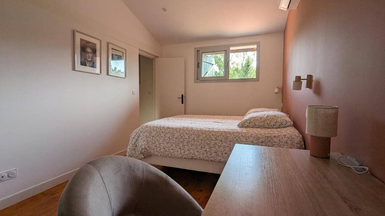 Foto 10 von 36: Two-Bedroom House