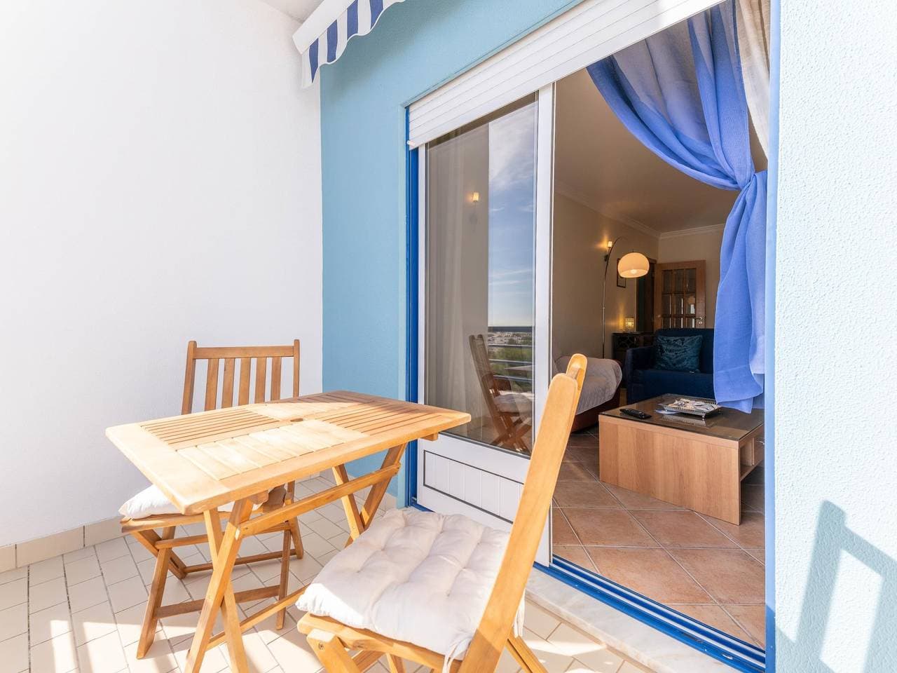 Foto 6 von 41: Ferienwohnung für 4 Personen mit Balkon/Terrasse
