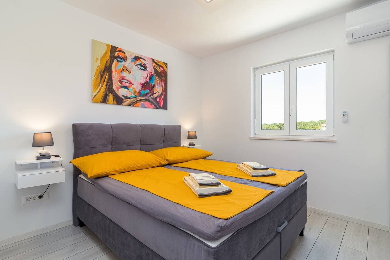 Foto 10 von 25: Penthouse Sax with Sea View