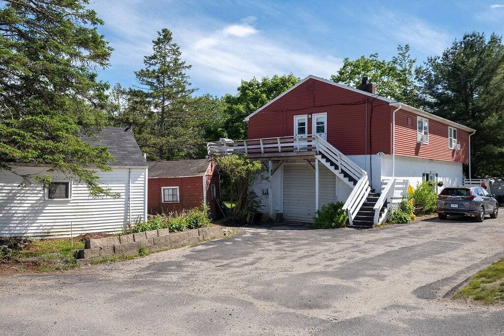 17 Lodge Near Acadia. Sleeps 4 Open Hearth Inn 1