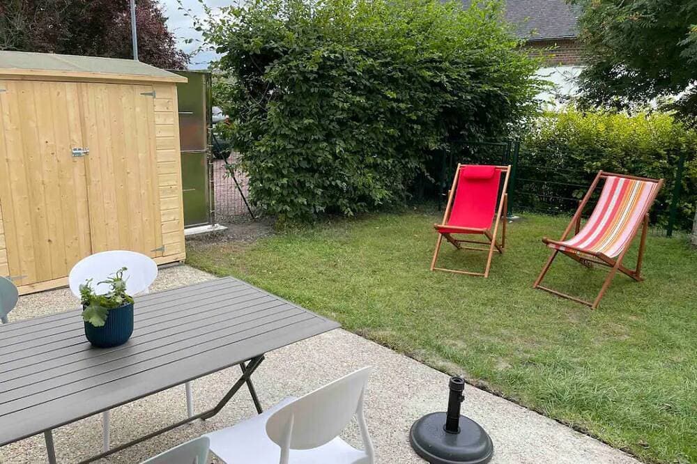 Foto 12 von 12: Belle Maison Avec Jardin et Parking Privée