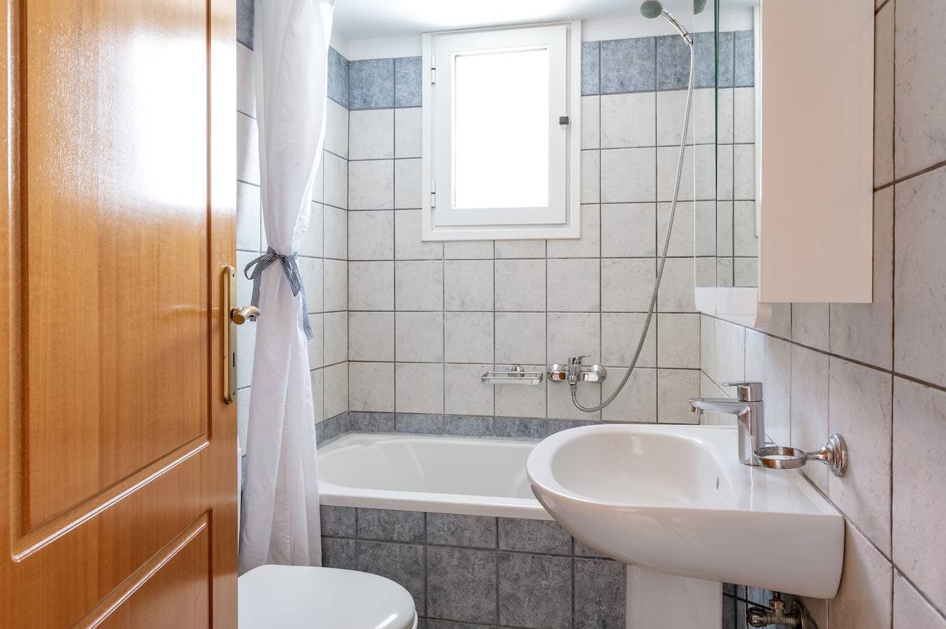 Foto 11 von 21: Ferienhaus 'Anemologio 304 Tinos' mit Meerblick, WLAN und Klimaanlage