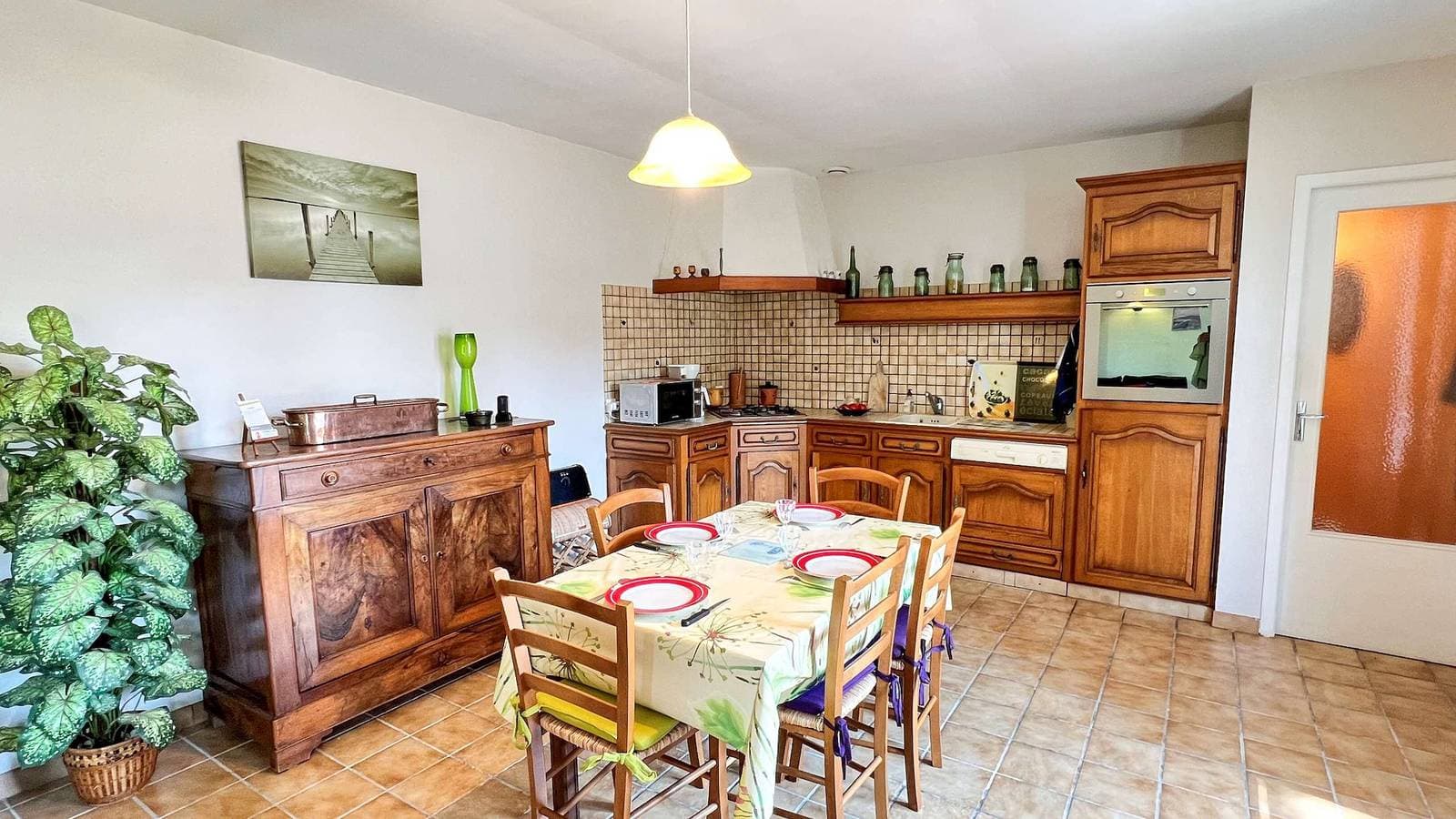 Foto 5 von 10: Ferienwohnung für 5 Personen mit Garten
