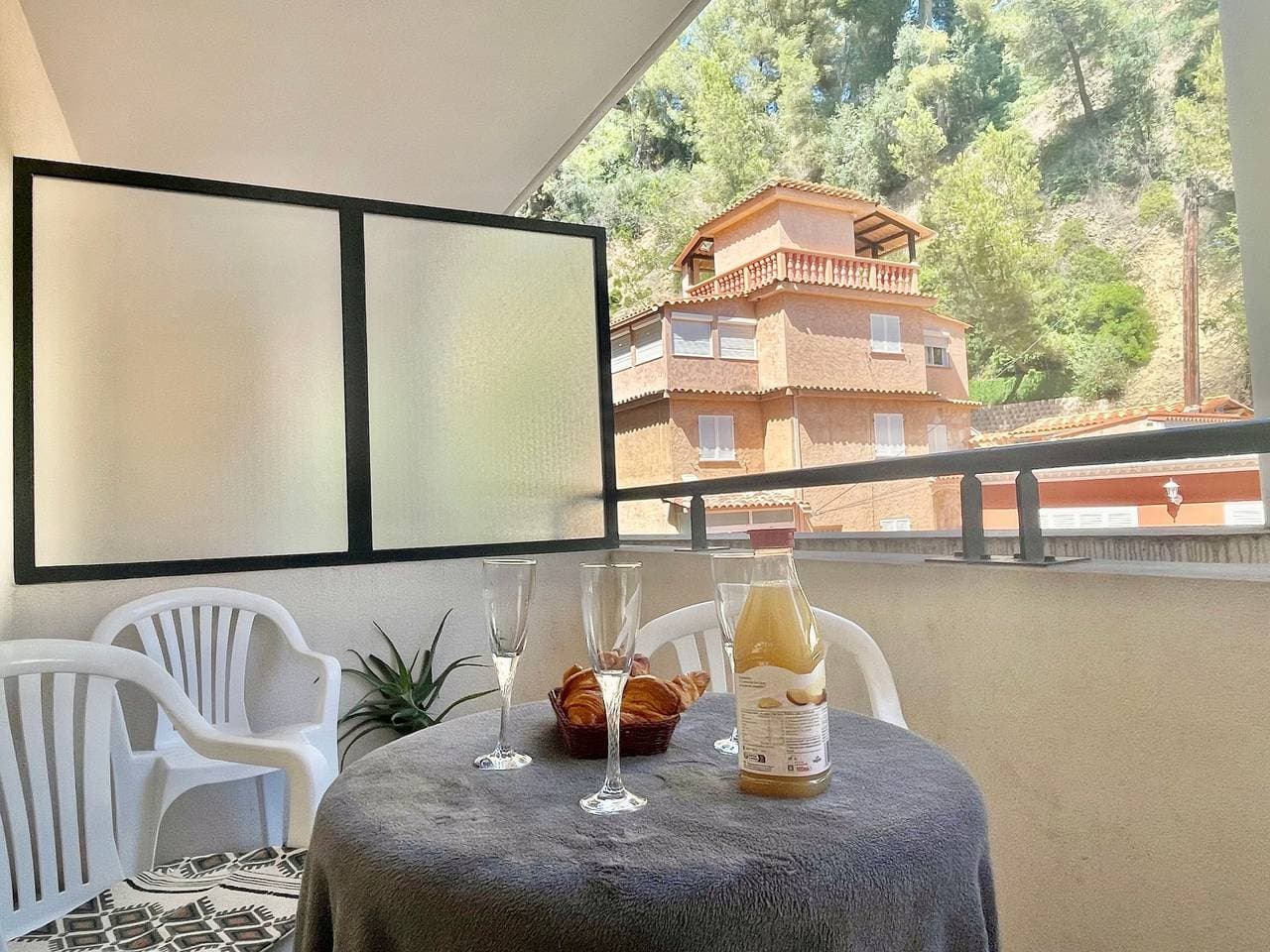 Foto 13 von 21: One bedroom flat near Monaco