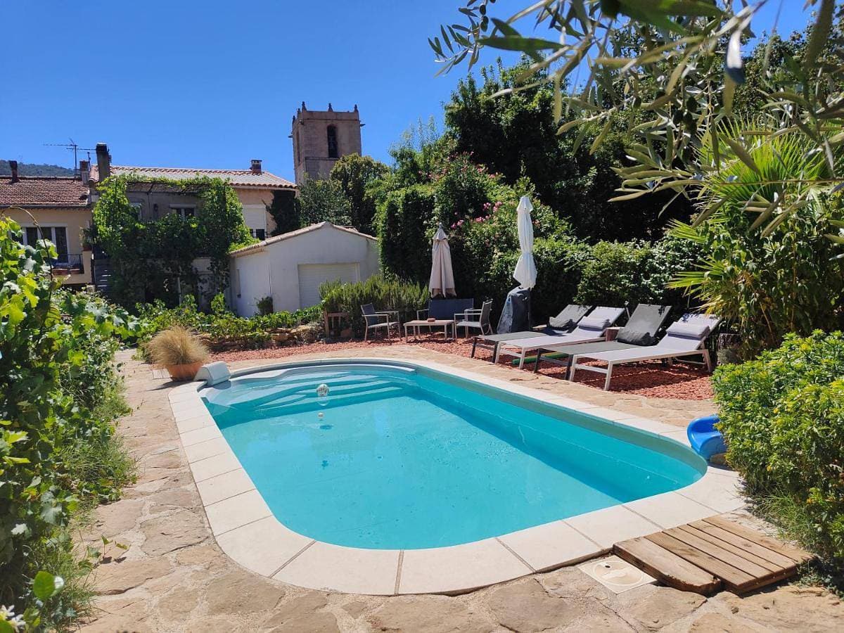 L'OUSTAOU, PISCINE et SPA 1