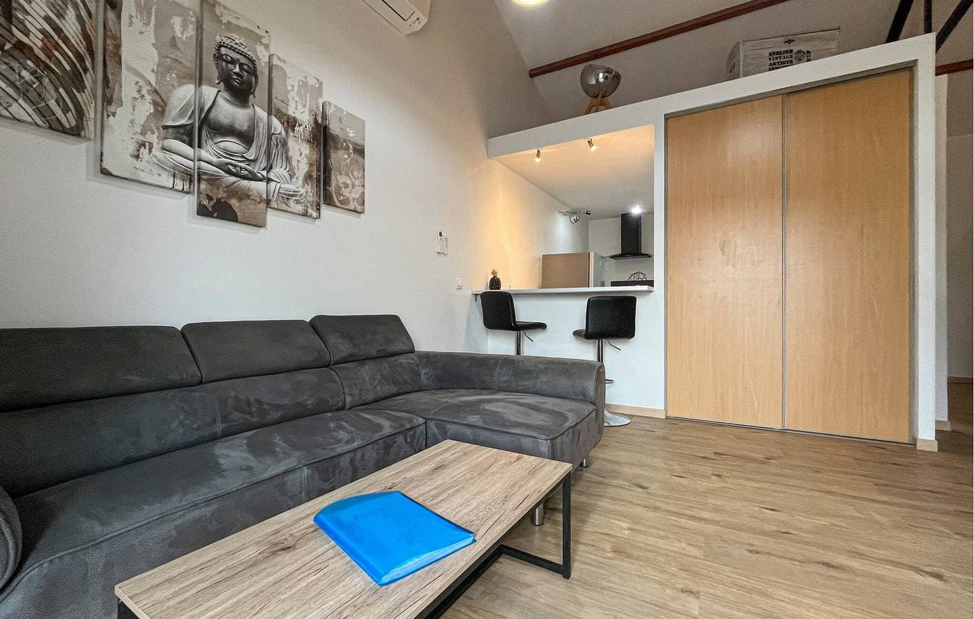 Foto 3 von 23: Moderne Wohnung mit Pool und WiFi, 1000m zum Restaurant La Pichade