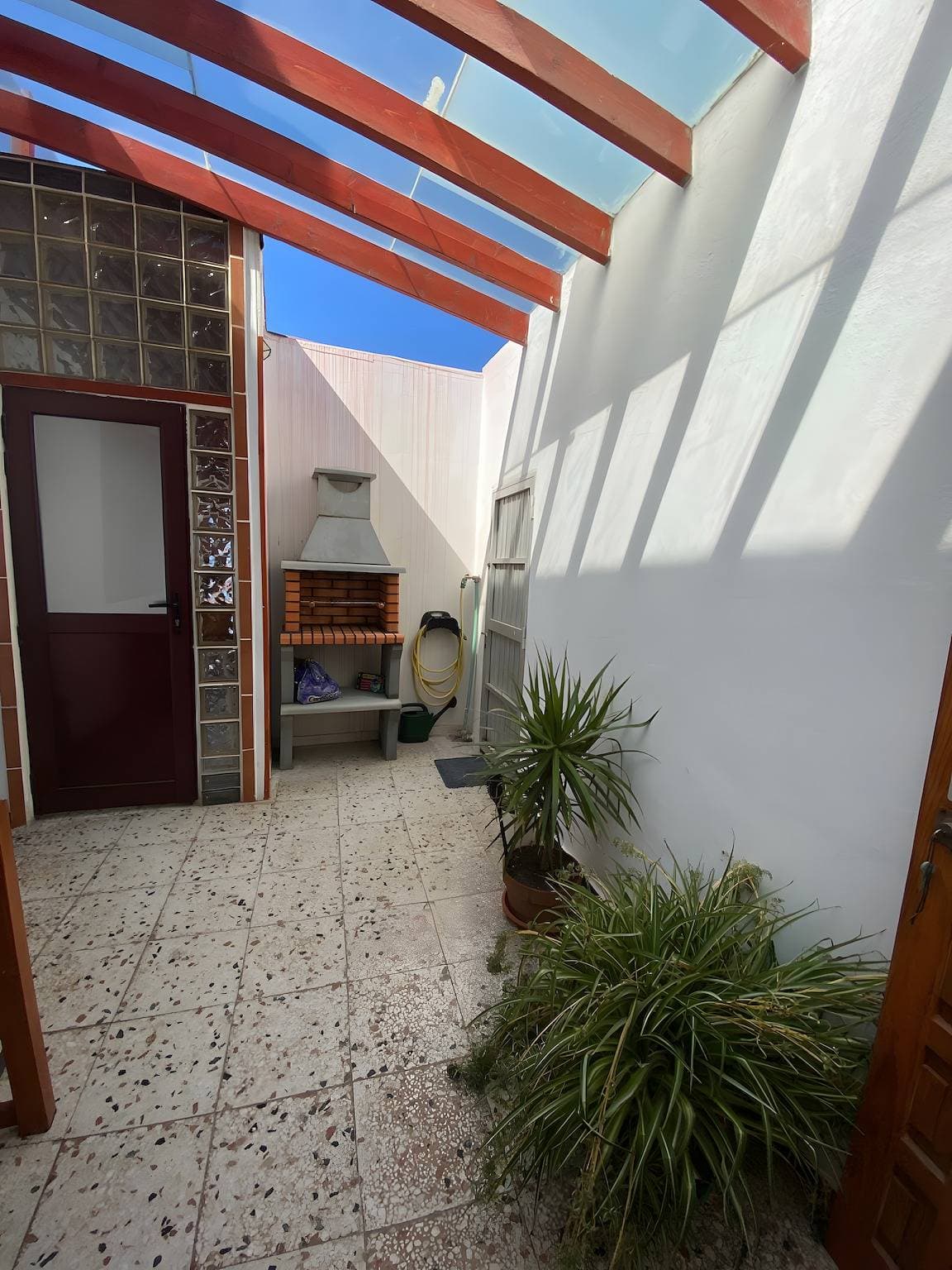 Foto 2 von 35: Ferienhaus 'Olas De Plata' mit Meerblick, privatem Pool und WLAN
