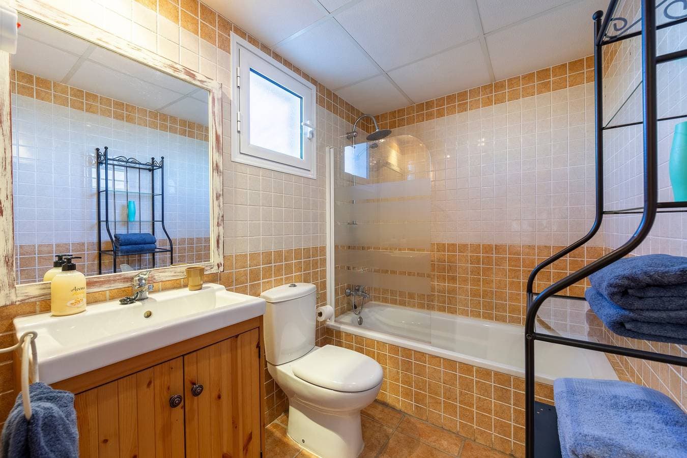 Foto 10 von 26: Ferienwohnung 'Lomas De Mar 3' mit Bergblick, Wi-Fi und Klimaanlage