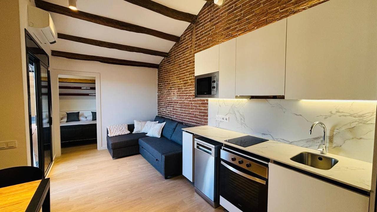 Foto 4 von 24: One-Bedroom Apartment