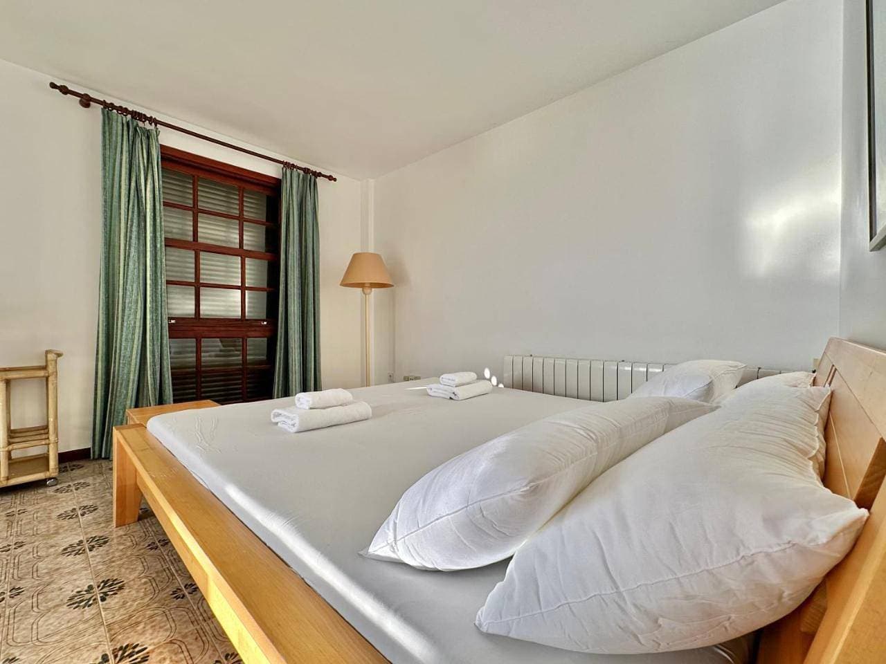 Foto 6 von 43: Three-Bedroom House