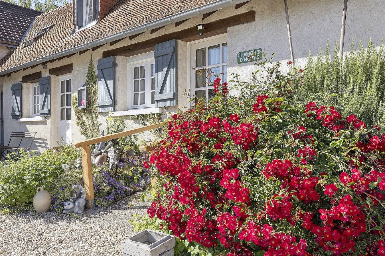 Foto 7 von 33: Gästezimmer „La Ferme Des Bigornes - Cheval“ mit gemeinsamer Terrasse, Garten & WLAN