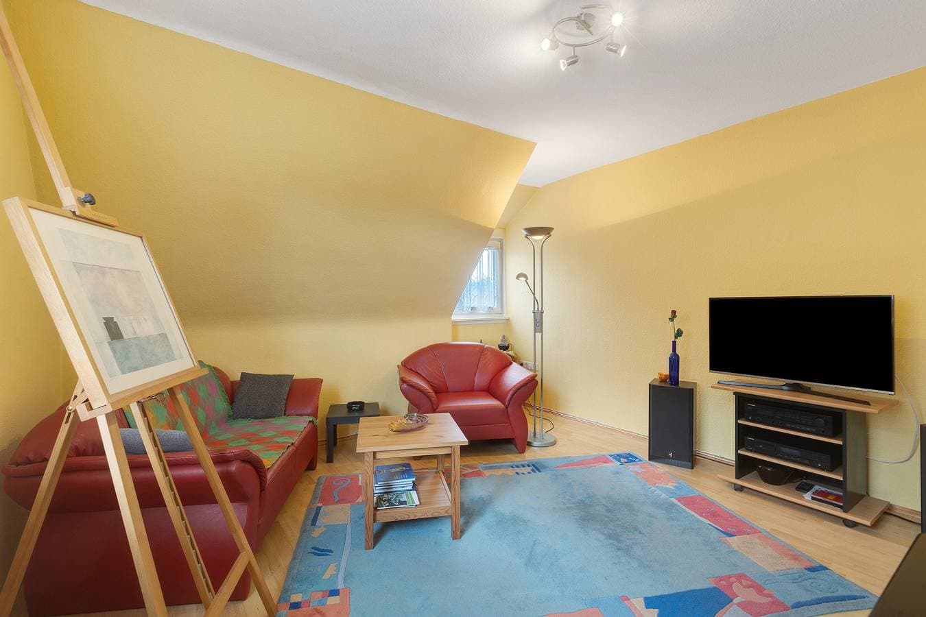Foto 3 von 24: Ferienwohnung 'Ruhepol, 75qm' mit Gemeinschaftspool, Gemeinschaftsgarten und Wi-Fi