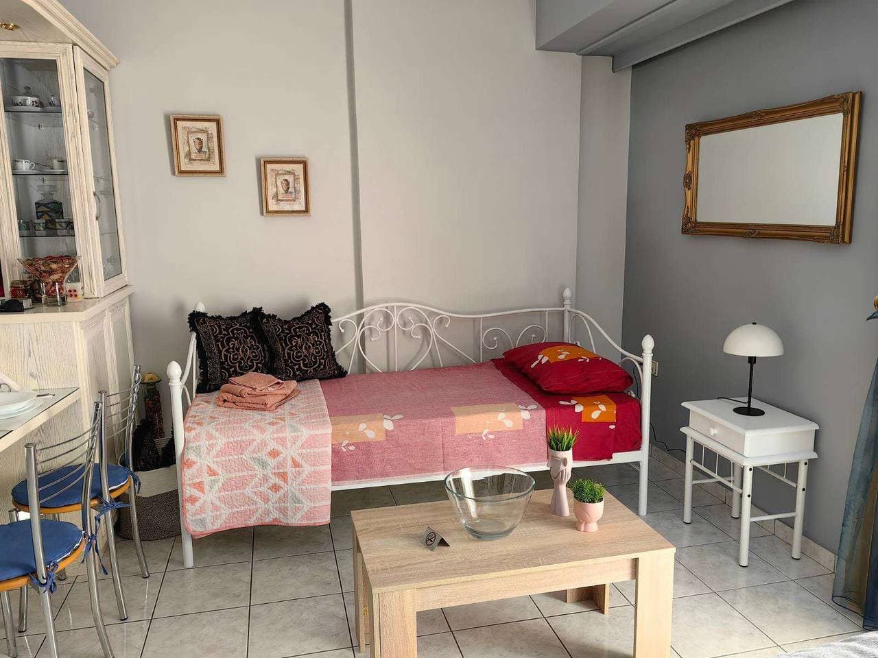 Foto 10 von 33: Chrisoupoli Cheerful 2 Bd Apt with Balcony