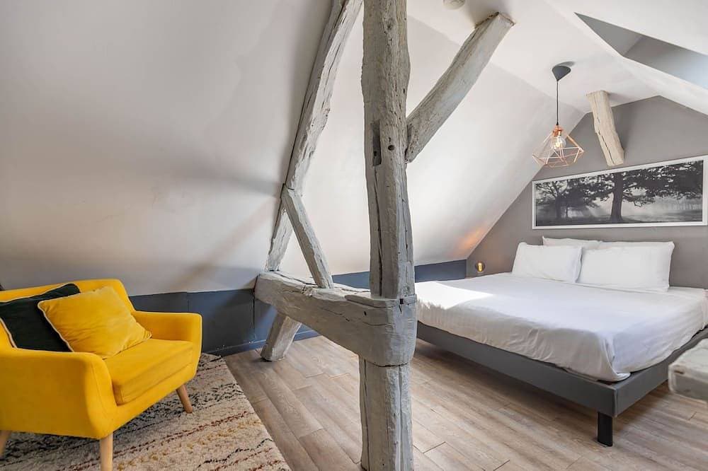 Foto 7 von 30: Ferienhaus-Traditionell-Ensuite mit Dusche-avec Piscine et Mare