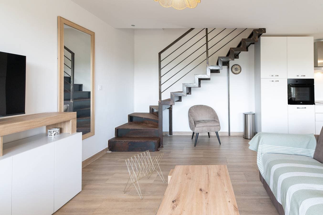 Foto 11 von 31: Apartment „La Dolce Vita 7“ mit Meerblick, WLAN und Klimaanlage