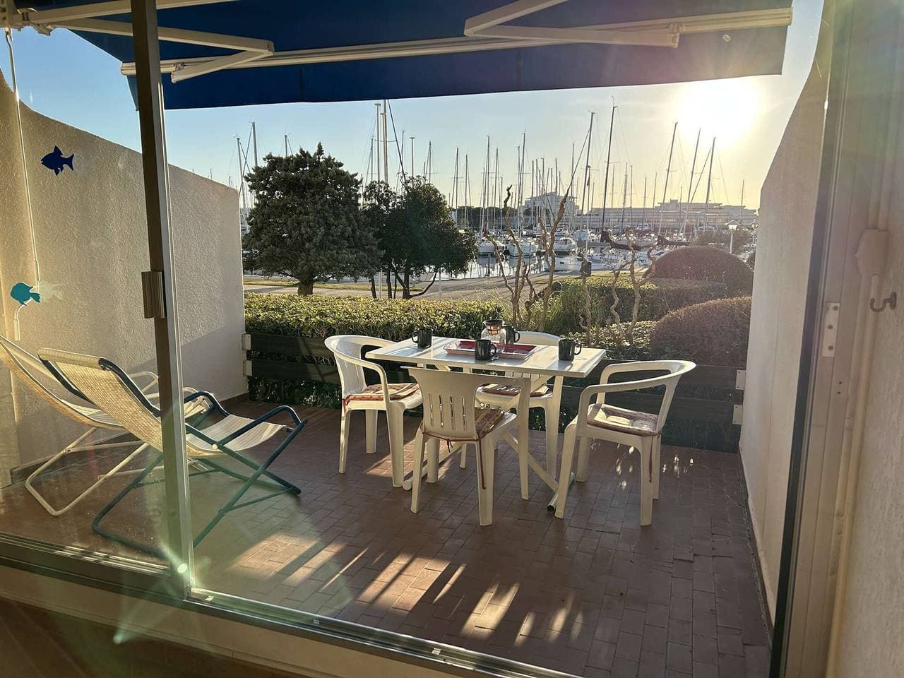 Charmantes Studio im Eg in Port Camargue 1
