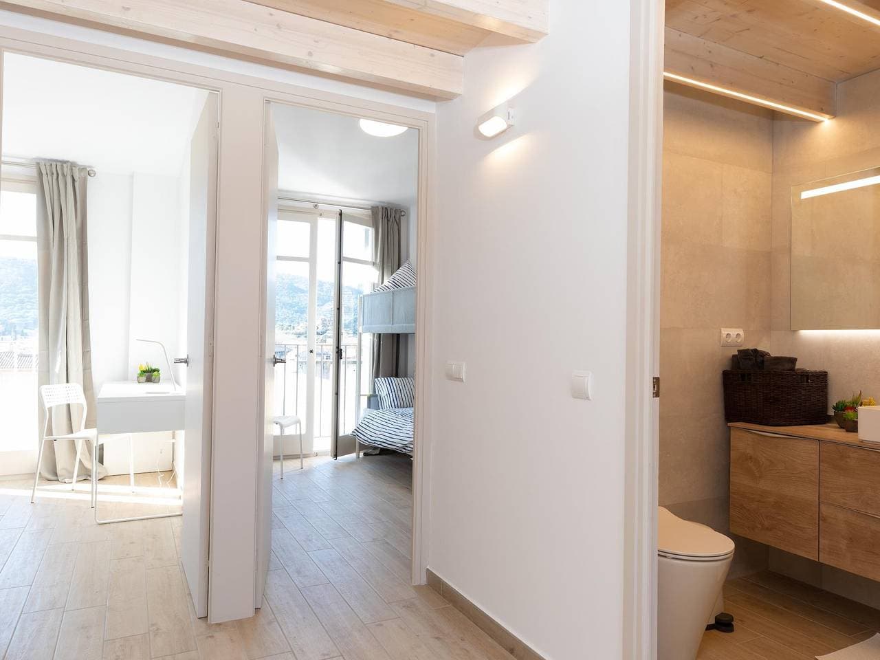 Foto 10 von 19: Ferienwohnung für 6 Personen mit Terrasse