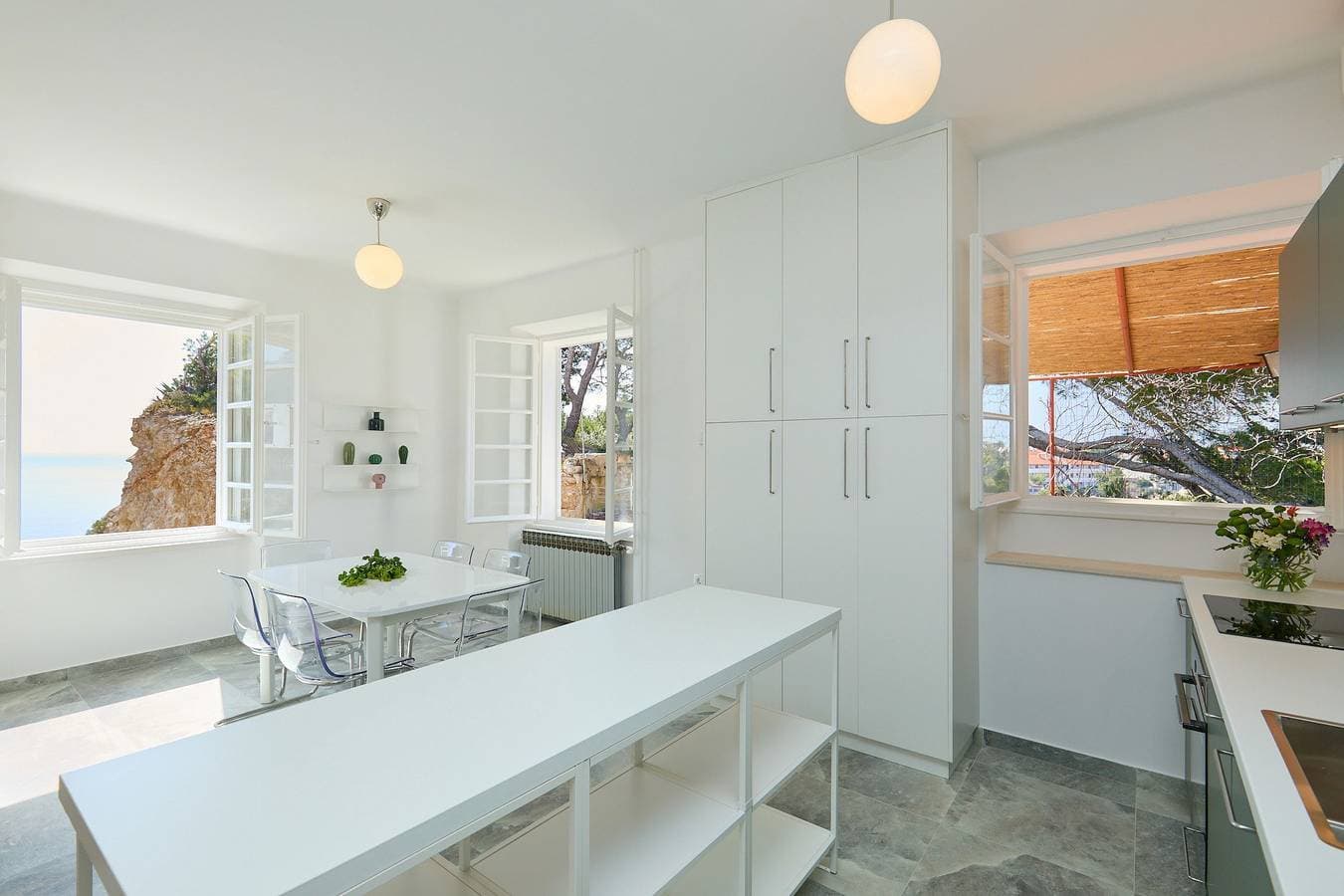 Foto 9 von 34: Ferienwohnung für 6 Personen mit Balkon