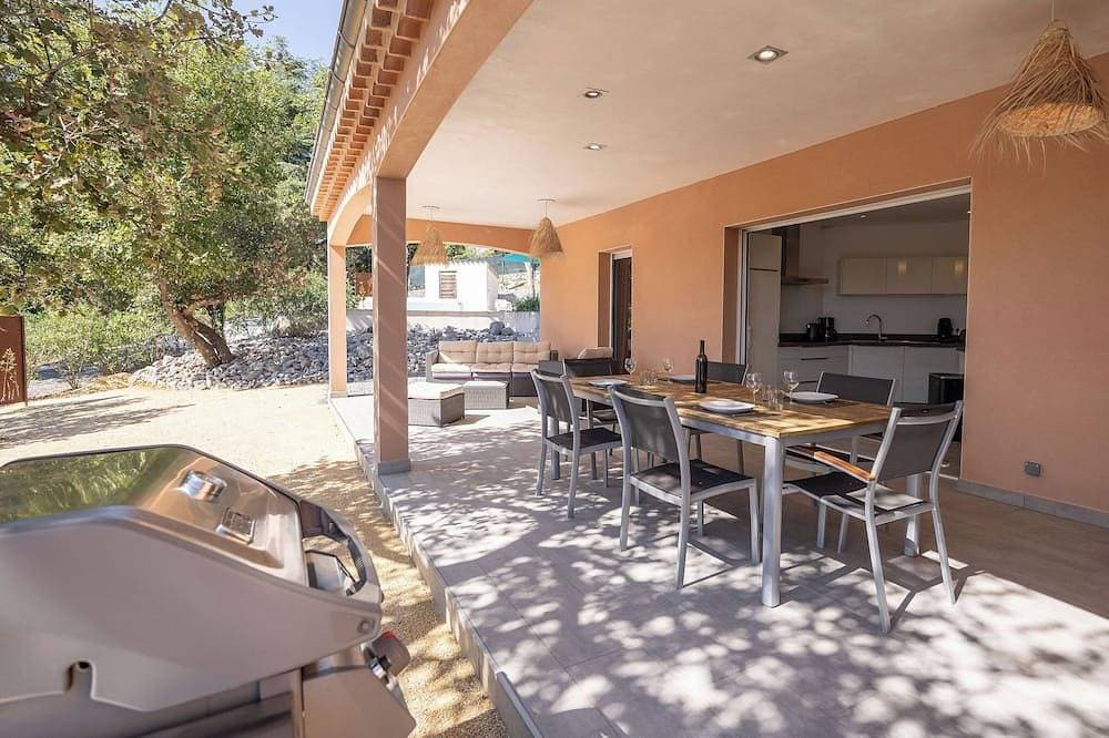 Foto 11 von 23: South Ardeche Neue Villa mit privatem Pool - 6 bis 8 Personen