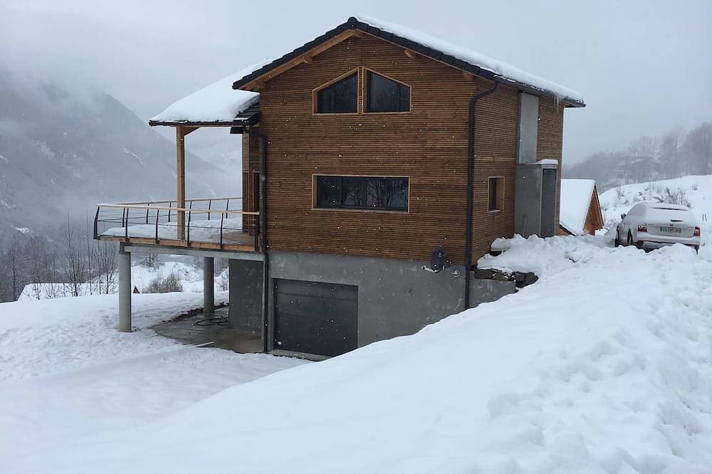 Modern Chalet Neue valee Ax Les Thermes 1