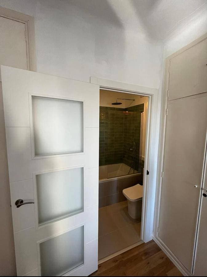 Foto 4 von 32: Three-Bedroom House