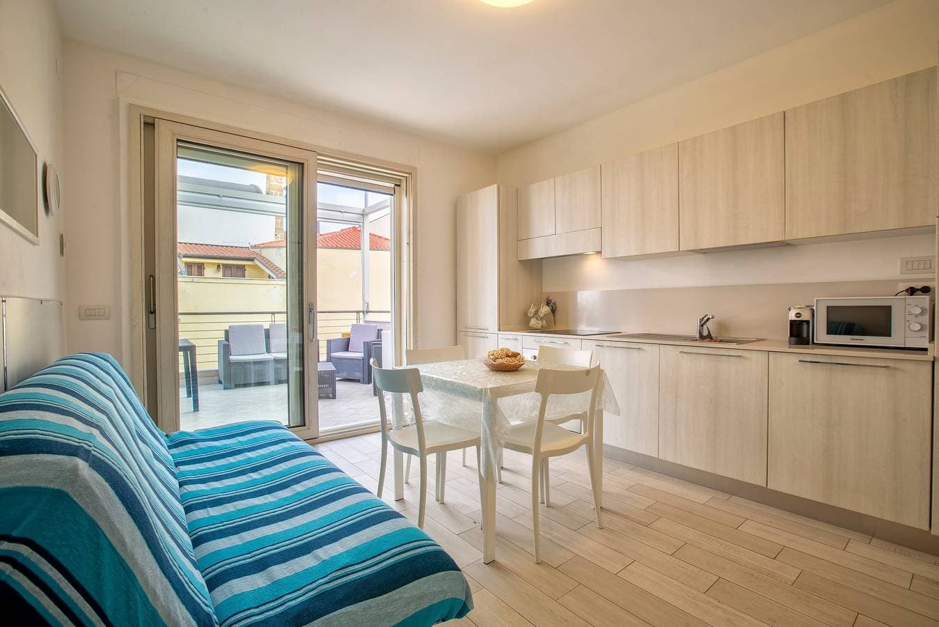 Foto 8 von 24: Ferienwohnung 'Villafranca' mit Meerblick, WLAN und Klimaanlage