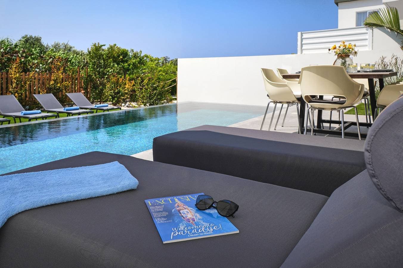Foto 8 von 38: Villa für 6 Personen mit Balkon