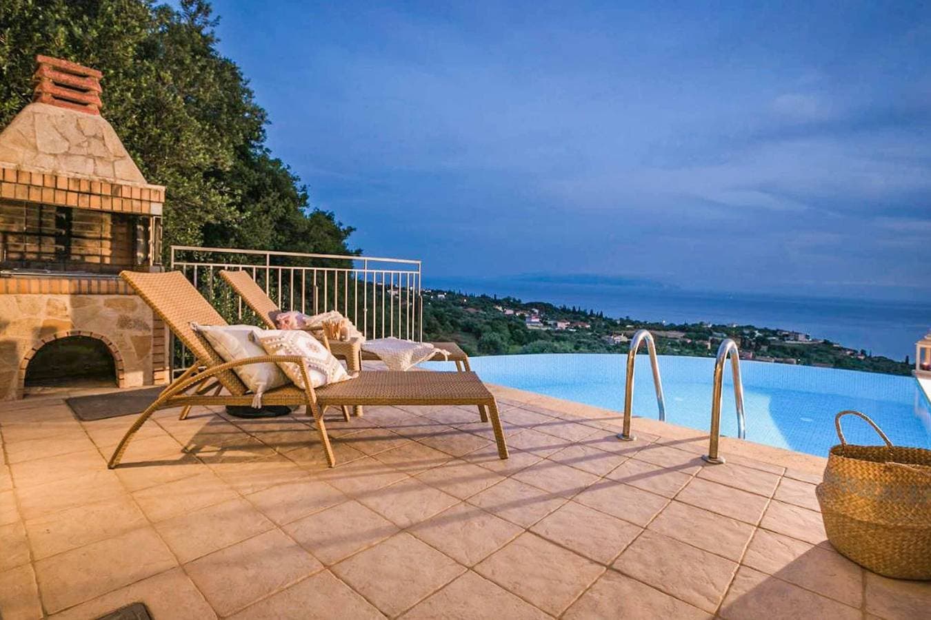 Foto 10 von 18: Villa für 2 Personen mit Terrasse
