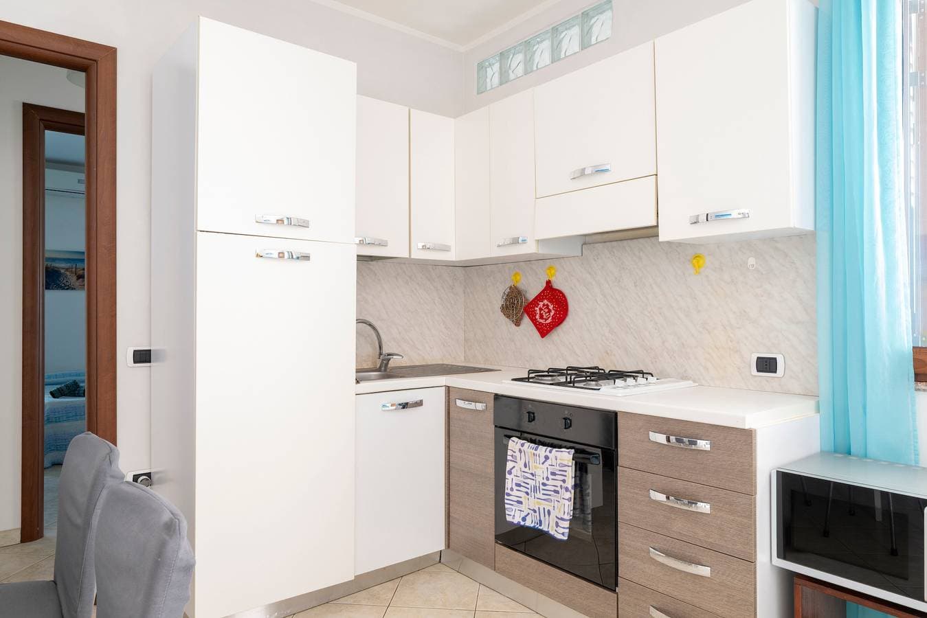 Foto 10 von 25: Ferienhaus 'Casa Vacanze Tricaraibi' mit privater Terrasse und Klimaanlage