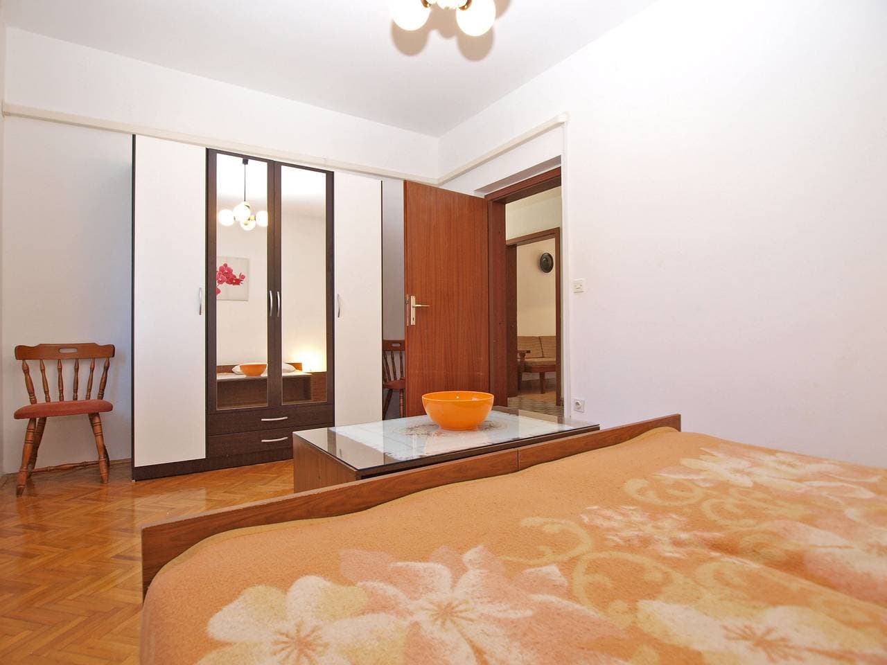 Foto 11 von 31: Ferienwohnung für 4 Personen mit Terrasse