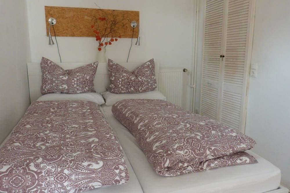Foto 3 von 30: Gemütliche FeWo (2+2) mit Wellnessfaktor im Seenparadies - Langes Haus Lychen