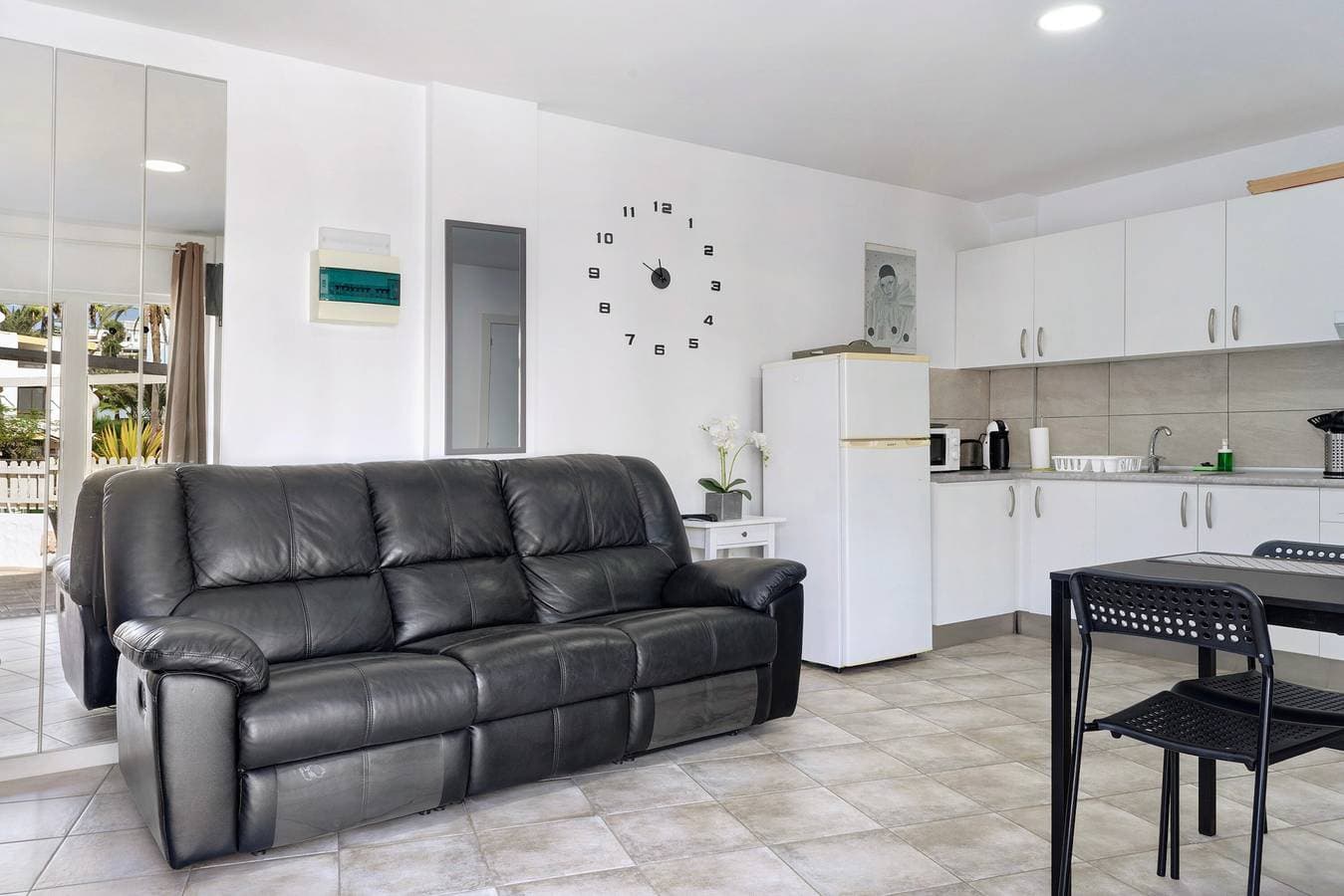Foto 7 von 20: Ferienwohnung 'Las Flores1' mit Meer- und Strandblick, WLAN und Klimaanlage