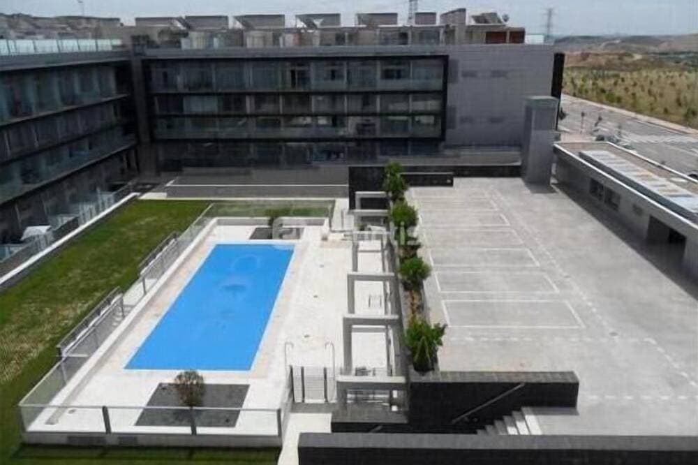 Foto 12 von 12: Komfortable Wohnung 2 Schlafzimmer 2 Badezimmer mit Garage und Pool