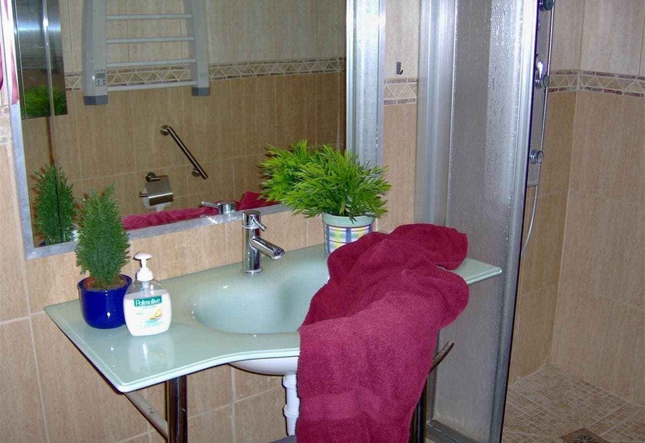 Foto 7 von 23: Ferienwohnung „Apartamentos Monasterio de San Antonio Nr. 6“ mit W-Lan -   Adults only