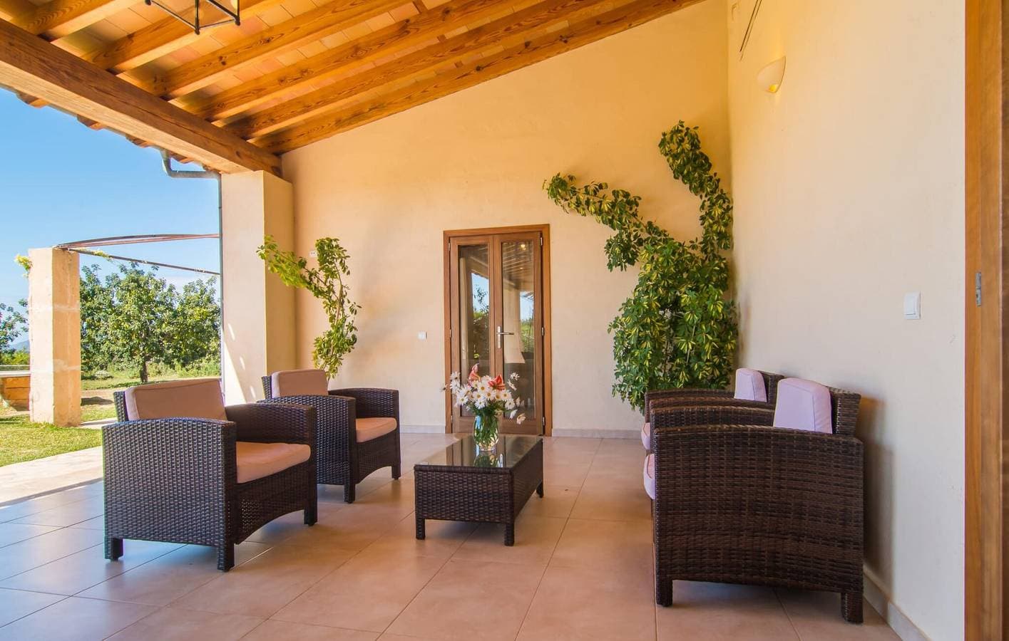 Foto 12 von 47: Apartment mit Meerblick, Terrasse, Pool und Grill