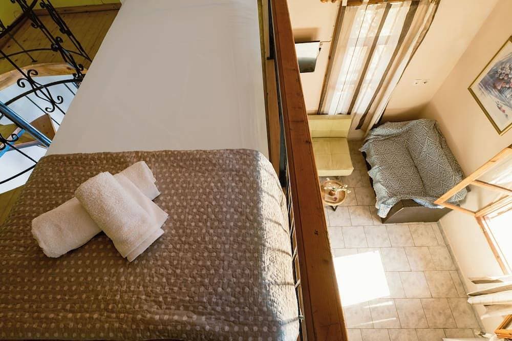 Foto 10 von 30: Platanos Stone House II With Private Pool