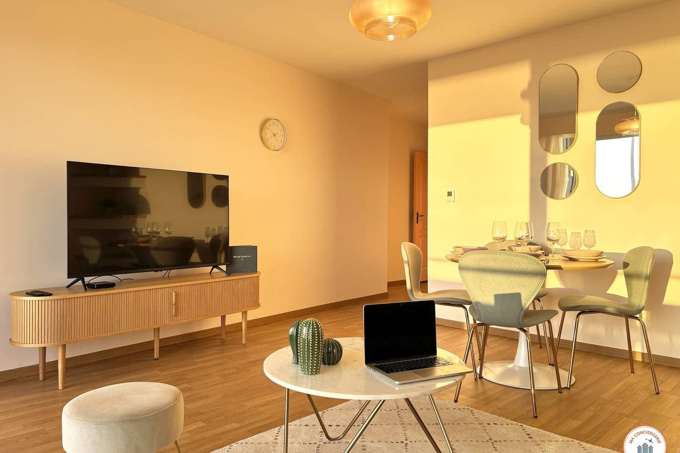 Foto 2 von 37: Ferienwohnung für 4 Personen mit Terrasse