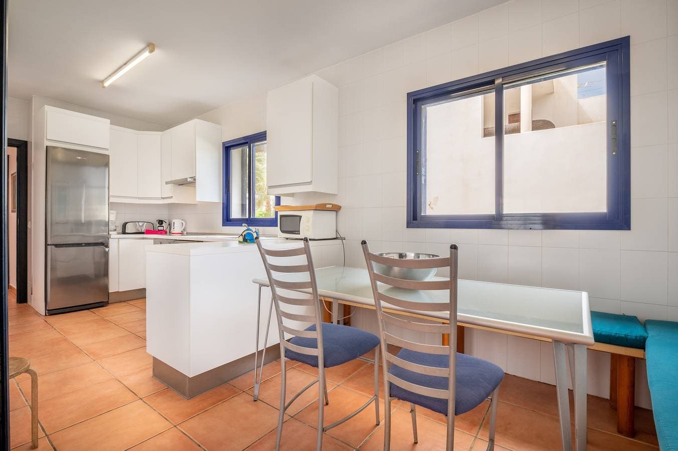 Foto 8 von 26: Moderne Villa in erster Reihe "Sa Caleta" mit Zugang zum Strand