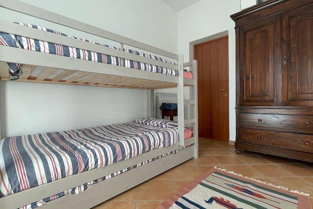 Foto 6 von 16: Two-Bedroom Apartment