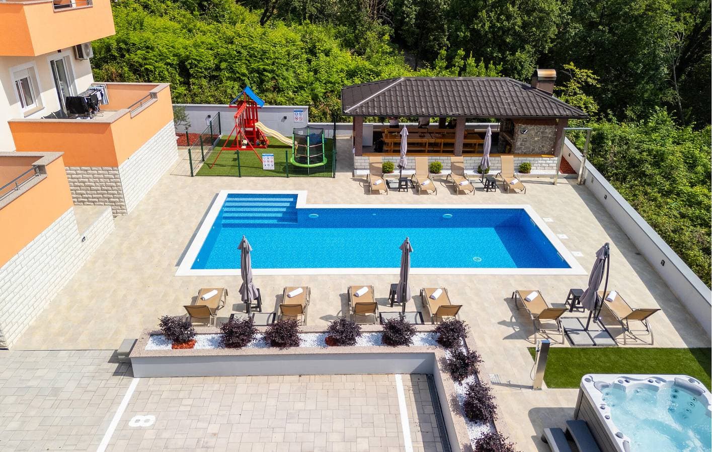 Foto 8 von 38: Gemütliches Apartment mit Meerblick, Terrasse, WLAN und Parkplatz – in der Nähe des Hundestrands